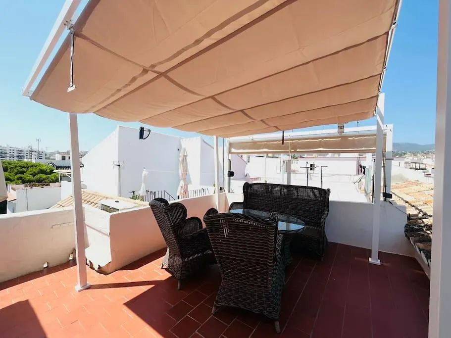 Apartment With Roof Terrace In The Historic Center Estepona Spain